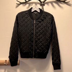 Aritzia Talula quilted jacket
